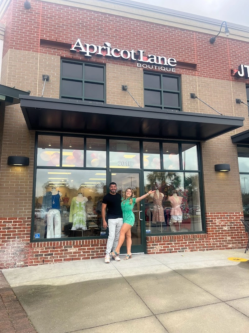 Apricot Lane Boutique shop in Hampstead, NC — Topsail Island