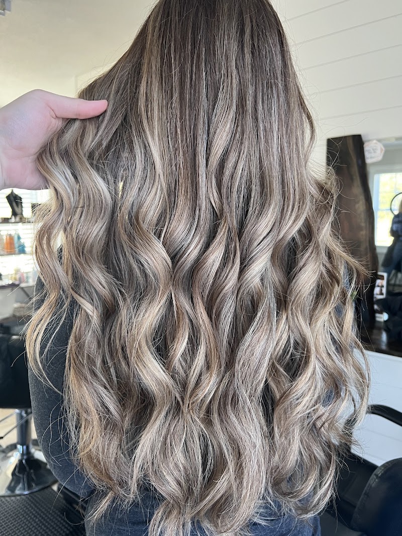 Ashley Leilani Beauty @ Cutting Edge Salon — photo 2 of hair salon in Holly Ridge, NC