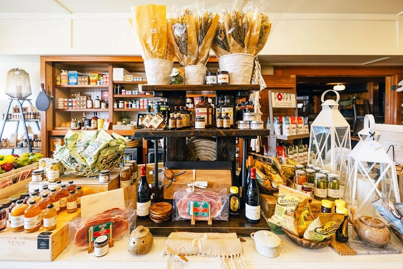 Beach Shop & Grill restaurant in Topsail Beach, NC — Topsail Island