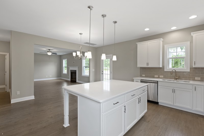 Bowen Real Estate Management — photo 2 of real estate office in Sneads Ferry, NC