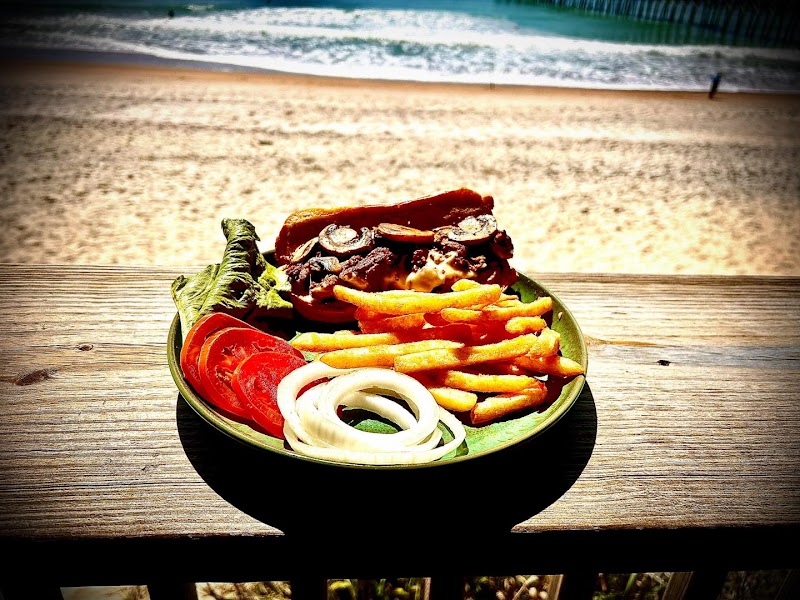 Buddy's Crab House & Oyster Bar — photo 2 of restaurant in Surf City, NC