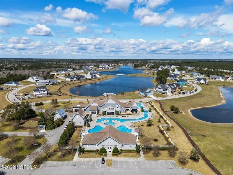 Christina Asbury, Realtor real estate office in Sneads Ferry, NC — Topsail Island
