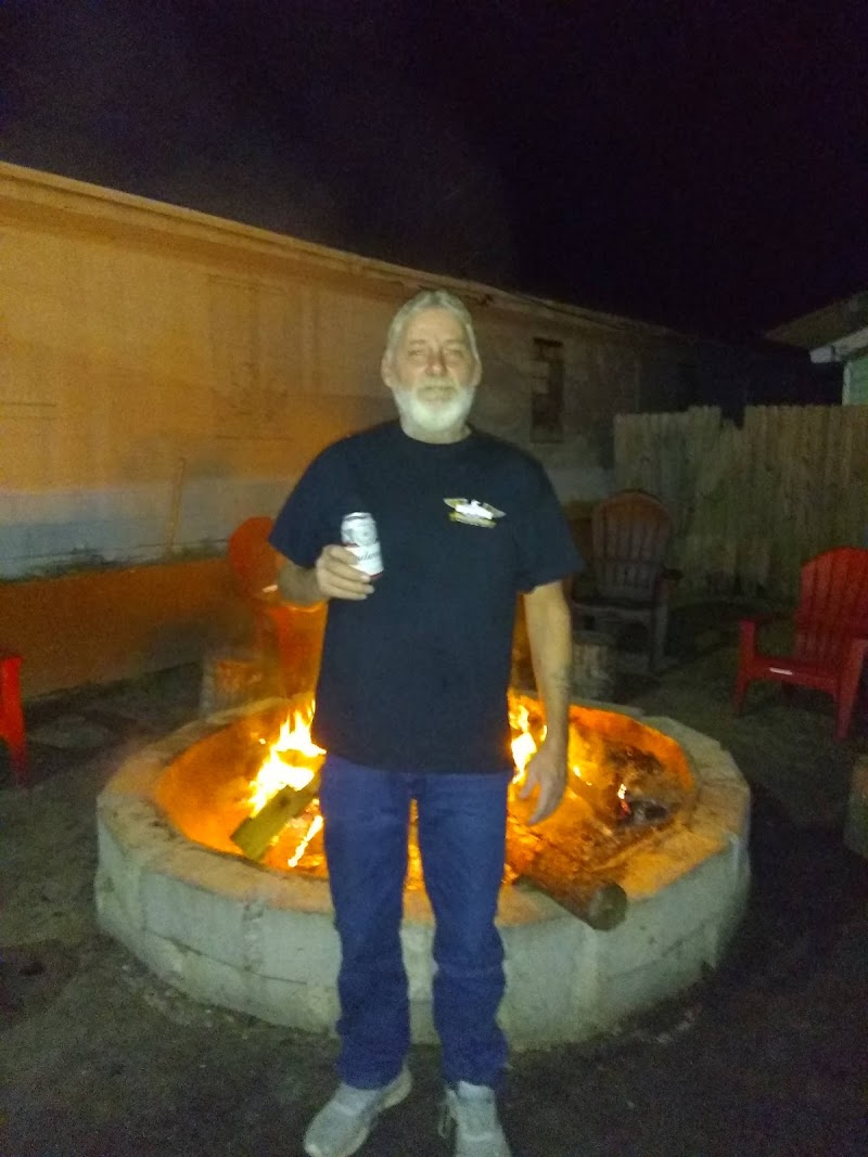 Coastal Motel — photo 2 of hotel in Sneads Ferry, NC