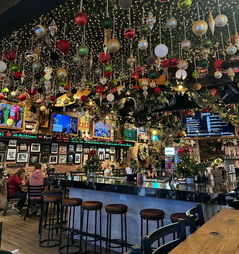 Cowfin Bar and Grill restaurant in Surf City, NC — Topsail Island