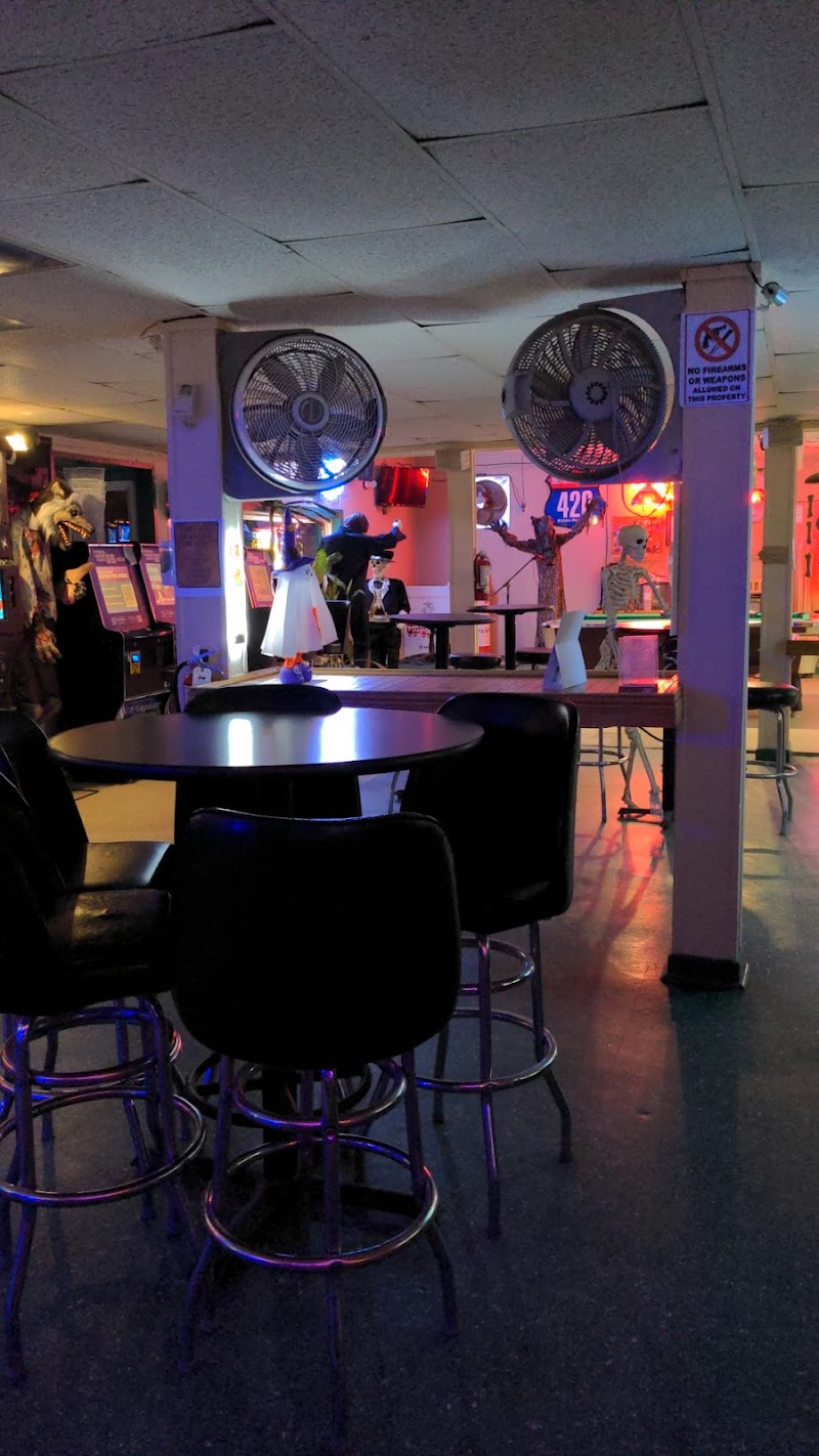 Dale's Pub — photo 2 of local business in Holly Ridge, NC