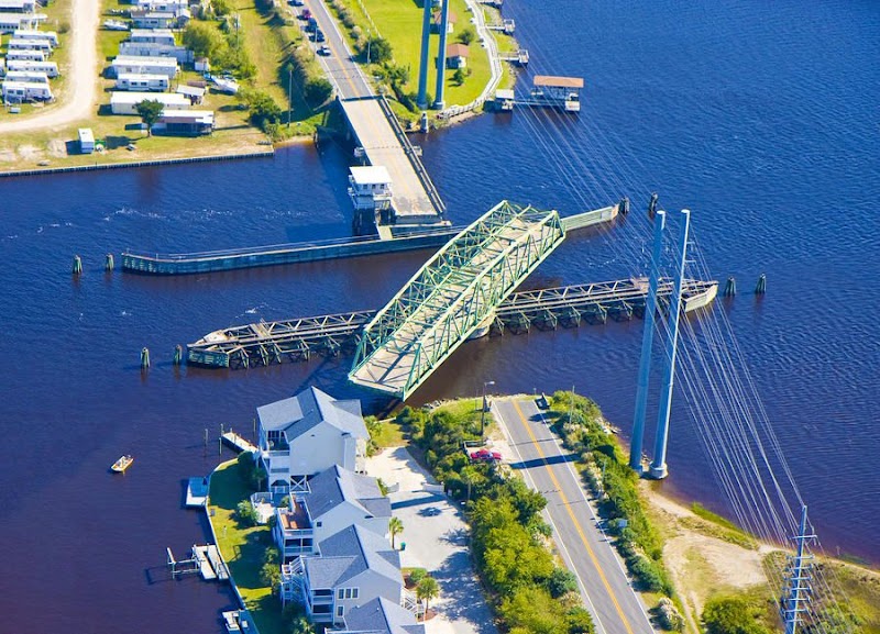 Derek Arthur at CrossCountry Mortgage, LLC — photo 2 of financial services in Surf City, NC