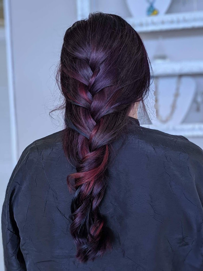 Fiddlehead Hair Studio — photo 2 of hair salon in Sneads Ferry, NC