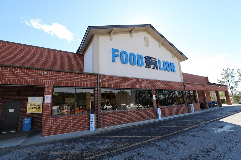 Food Lion grocery store in Surf City, NC
