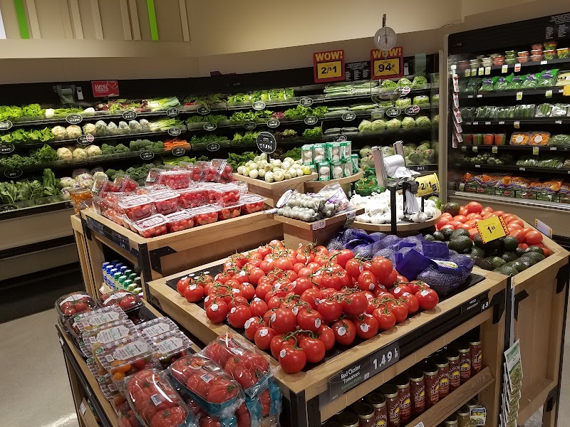 Food Lion — photo 2 of grocery store in Surf City, NC