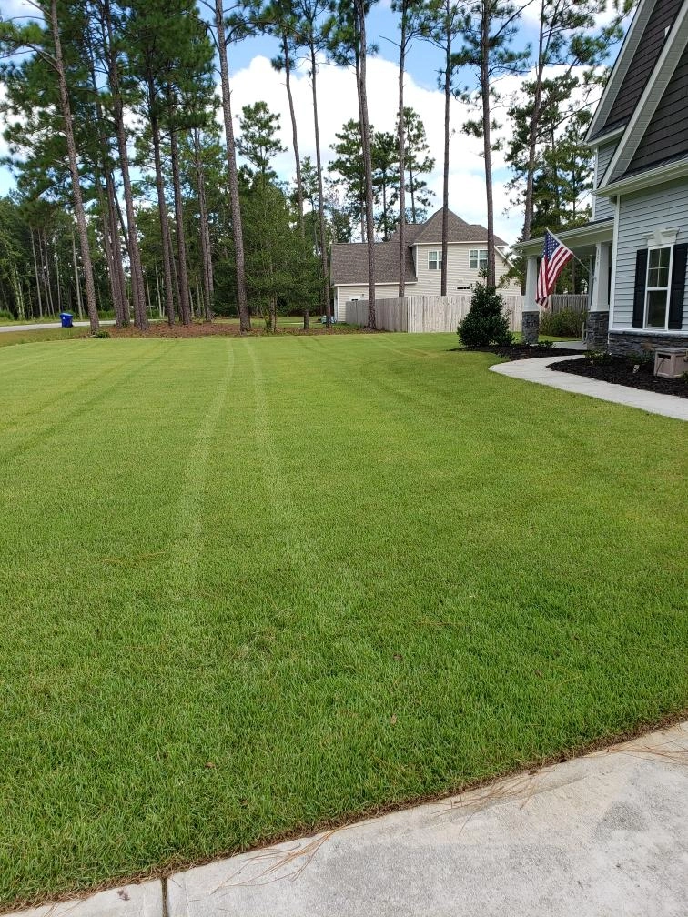 Freedom Lawns Pender & South Onslow landscaping services in Holly Ridge, NC