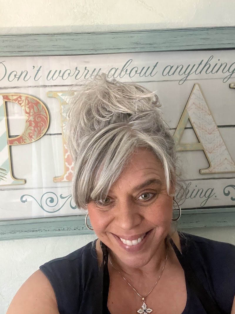 Hair By Lynn Massengill