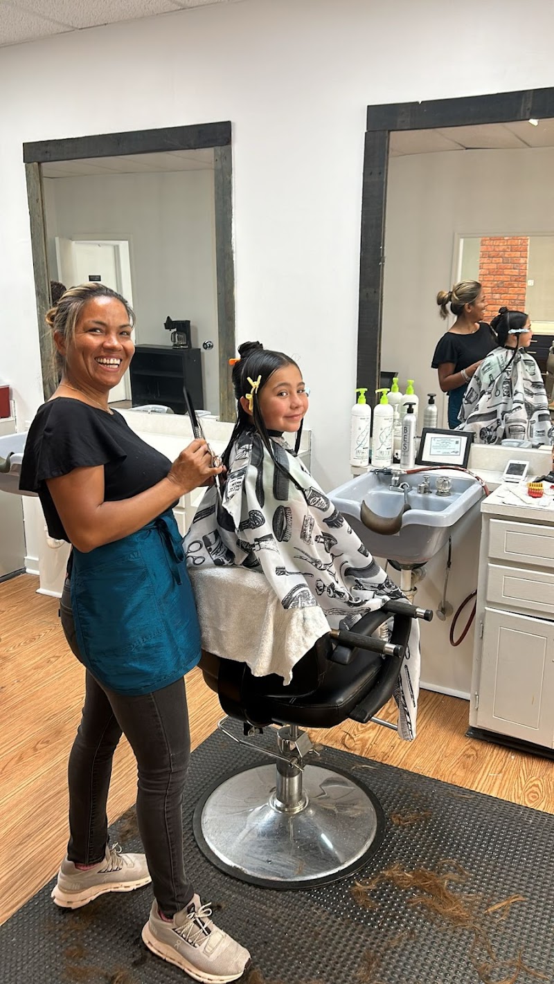 Hampstead Barber and Beauty LLC — photo 2 of hair salon in Hampstead, NC