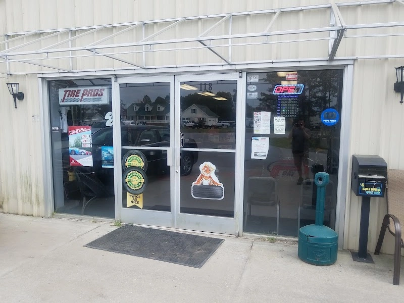 Holly Ridge Tire Pros auto repair shop in Holly Ridge, NC