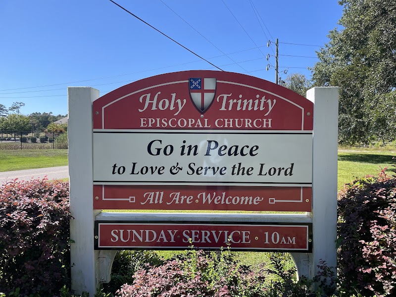 Holy Trinity Episcopal Church — photo 2 of church in Hampstead, NC