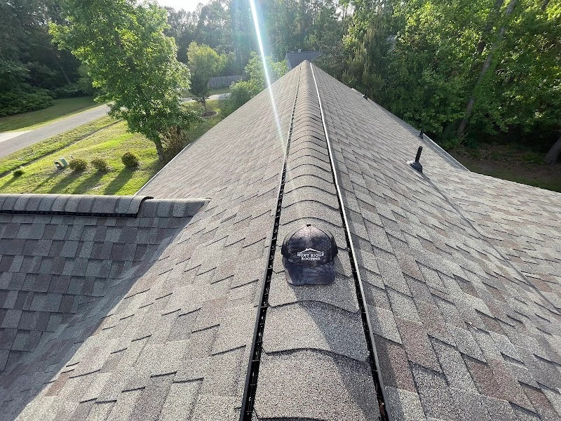 Hunt Riggs Roofing roofing contractor in Holly Ridge, NC