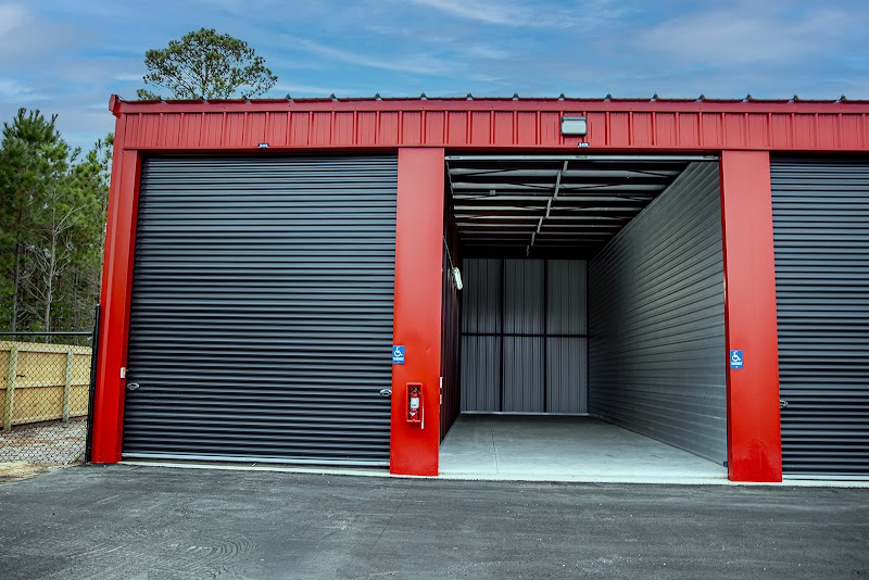 Hurricane Hole Storage — photo 3 of storage facility in Holly Ridge, NC