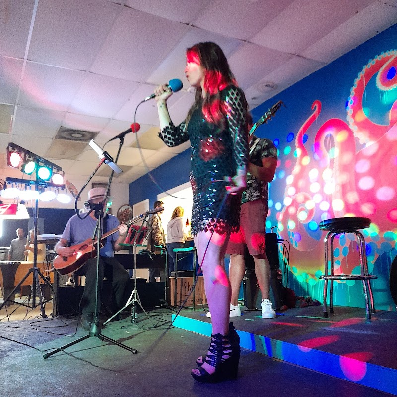 JM's Pub — photo 2 of local business in Surf City, NC