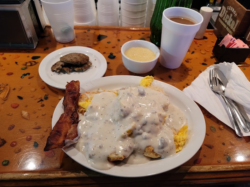 Lo-re-Lei Pub & Grill. — photo 2 of restaurant in Sneads Ferry, NC