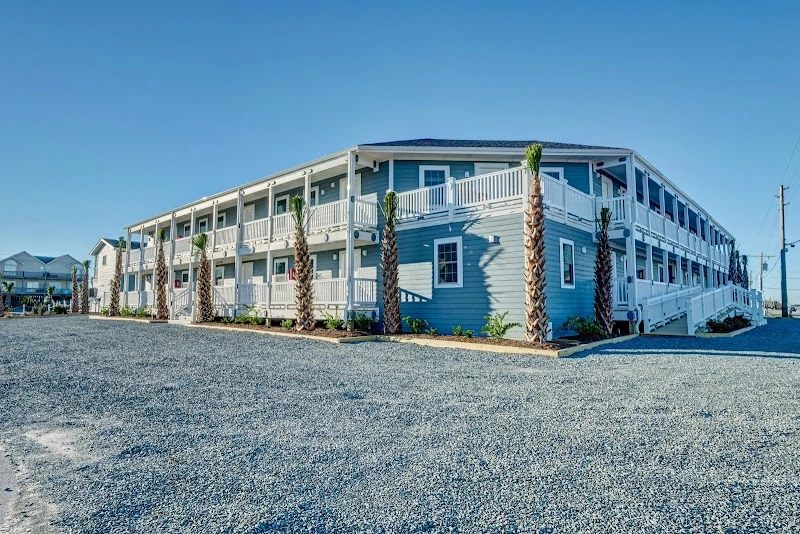 Loggerhead Inn & Suites - Topsail Island vacation rentals in Surf City, NC — Topsail Island