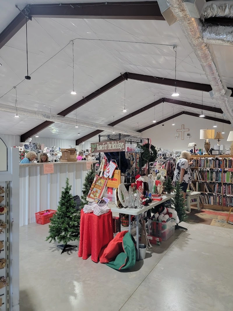 Master's Touch Thrift Store shop in Sneads Ferry, NC — Topsail Island