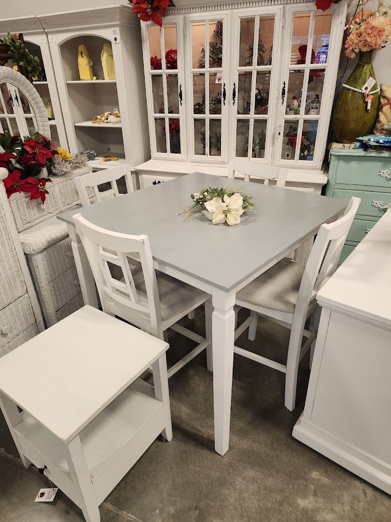 Miss Carla's Oldies and Goodies — photo 2 of shop in Hampstead, NC