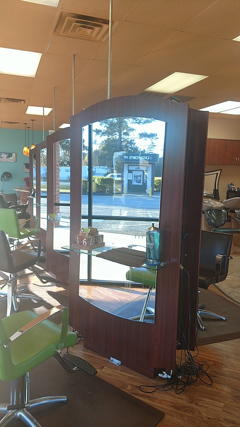 New Attitude Salon & Spa — photo 2 of hair salon in Surf City, NC