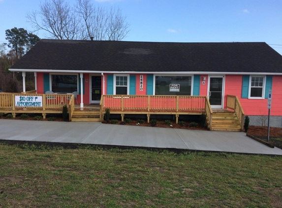 Over the Moon Grooming pet services in Hampstead, NC