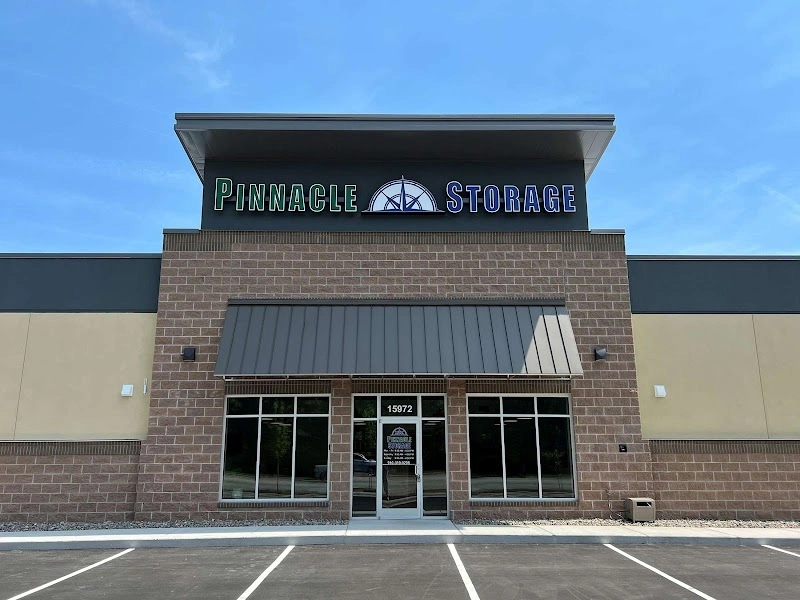 Pinnacle Storage storage facility in Hampstead, NC