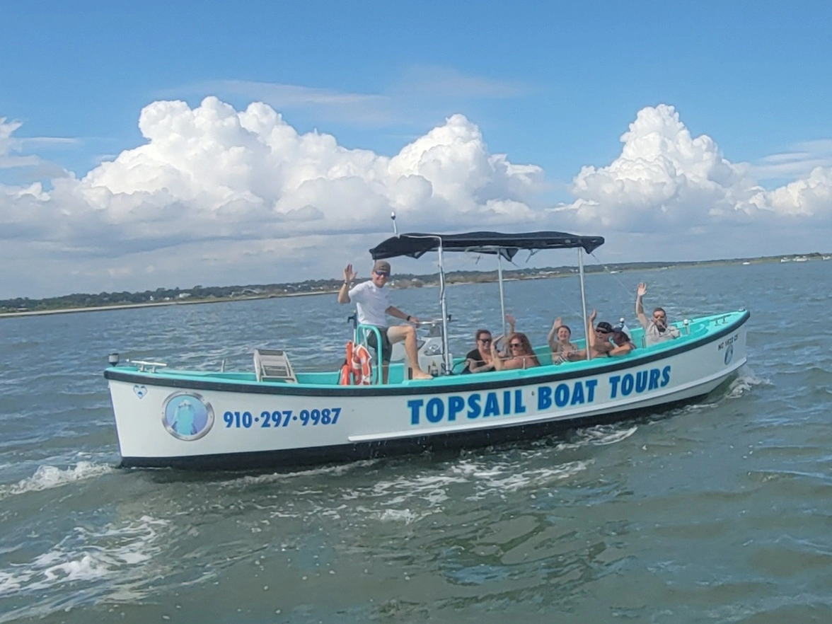 Pirate Fishing and Cruise Boats