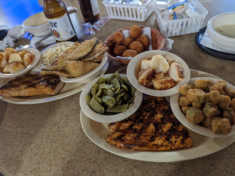 Riverview Cafe — photo 2 of restaurant in Sneads Ferry, NC