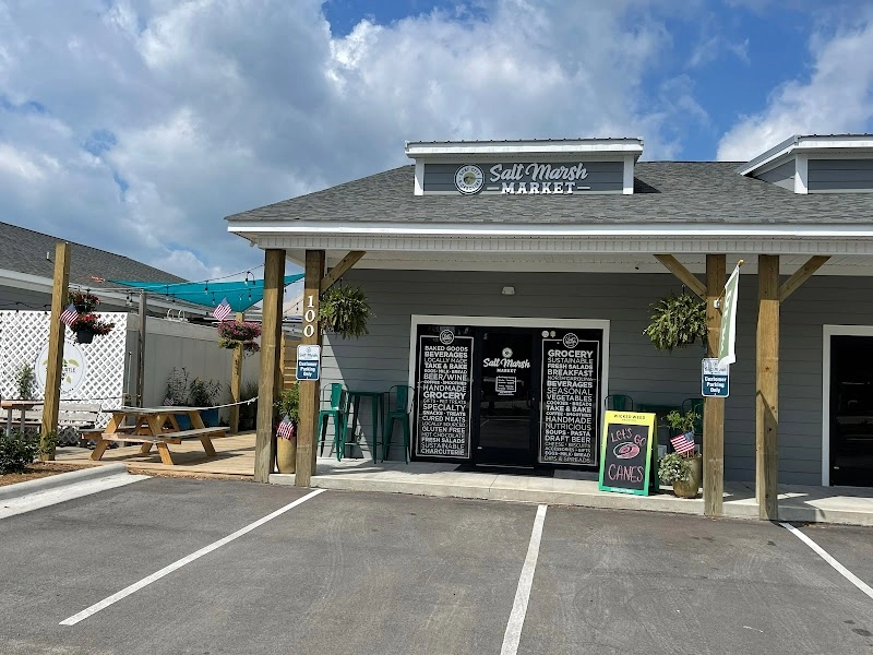 Salt Marsh Market coffee shop in Surf City, NC