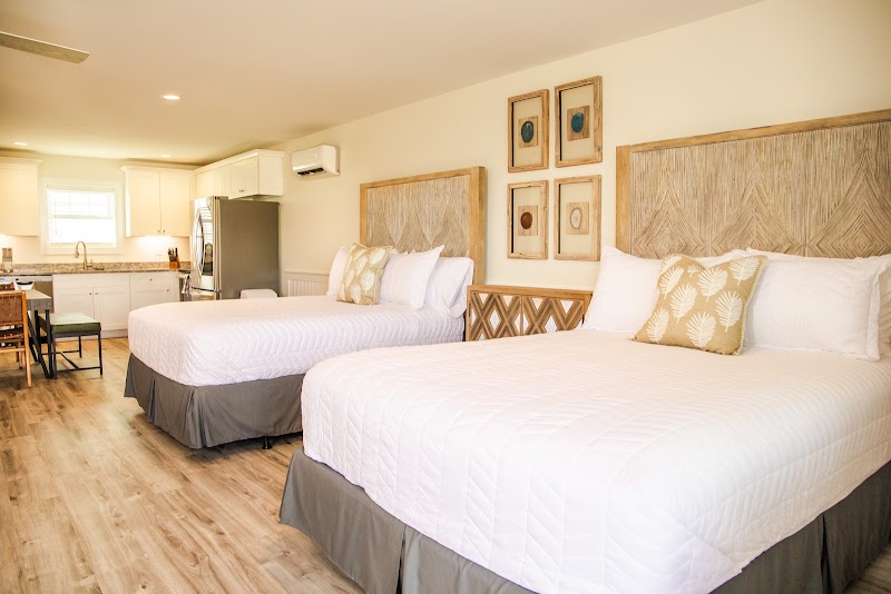 Saltwater Resort & Suites — photo 2 of hotel in Surf City, NC