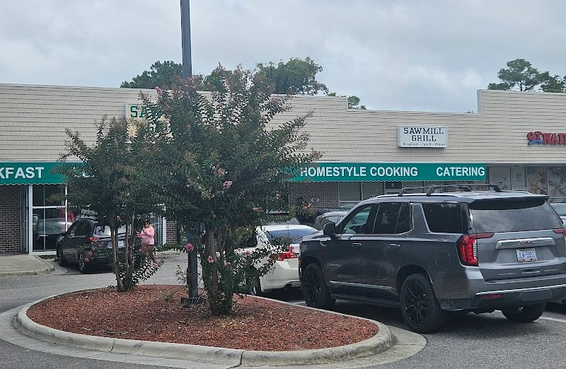 Sawmill Grill restaurant in Hampstead, NC — Topsail Island