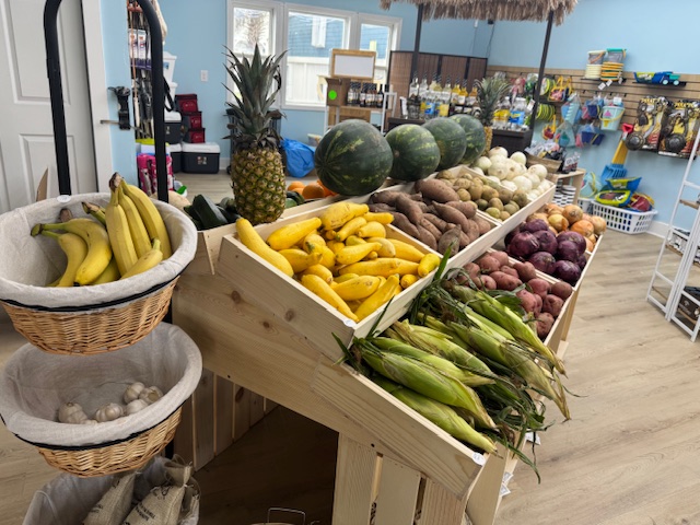 Surf City Market — photo 2 of grocery store in Surf City, NC