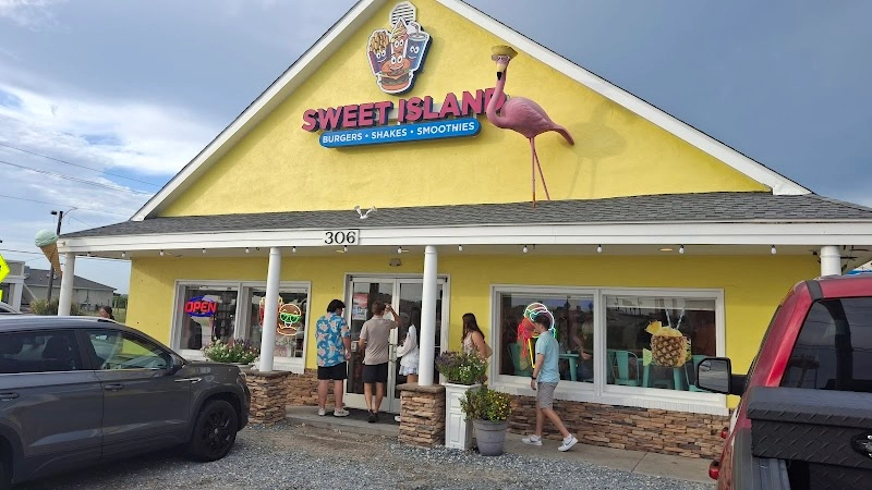 Sweet island coffee shop in Surf City, NC