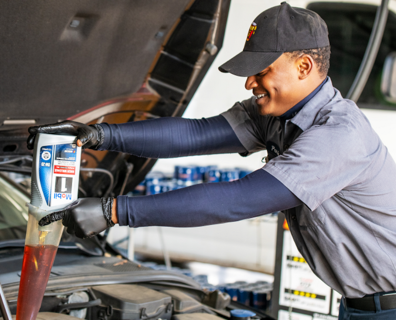 Take 5 Oil Change — photo 2 of auto repair shop in Surf City, NC