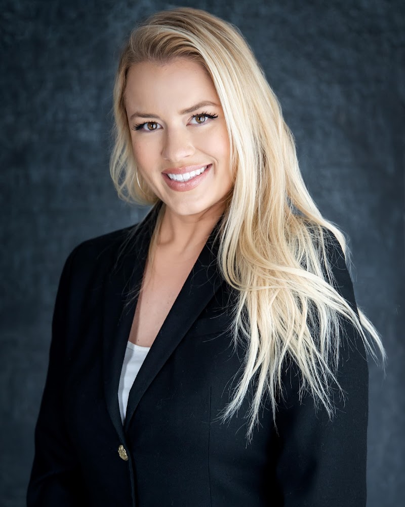 Teresa Batts Real Estate — photo 2 of real estate office in Surf City, NC