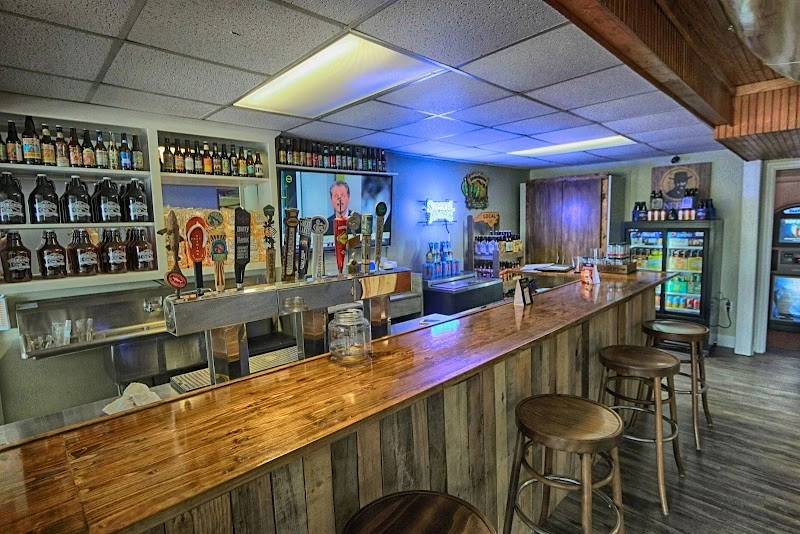The Peak Taphouse and Kitchen restaurant in Surf City, NC — Topsail Island