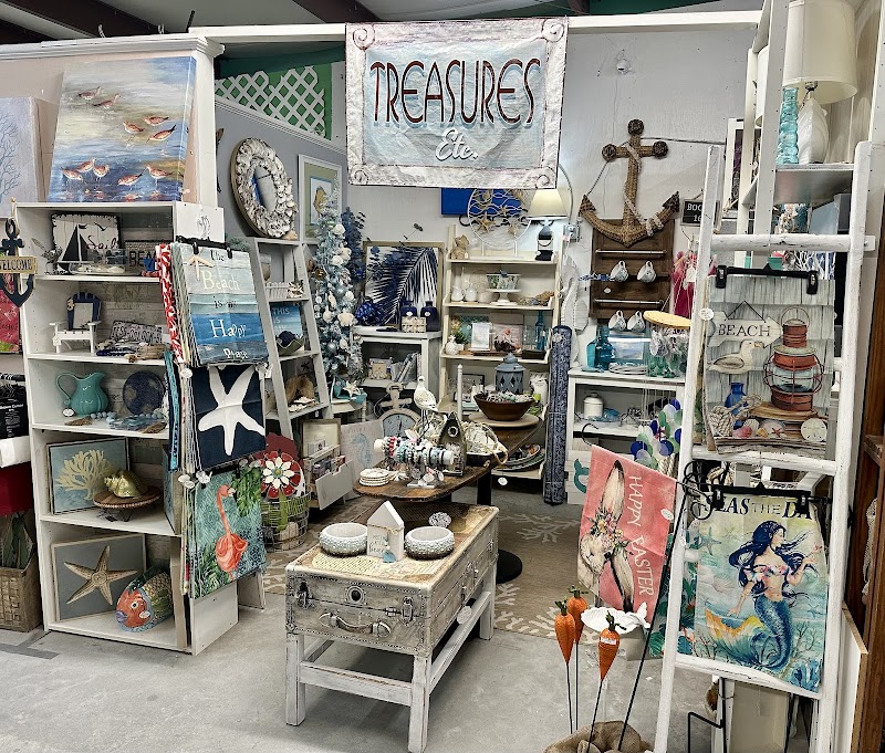 The Rusty Relic — photo 2 of shop in Surf City, NC