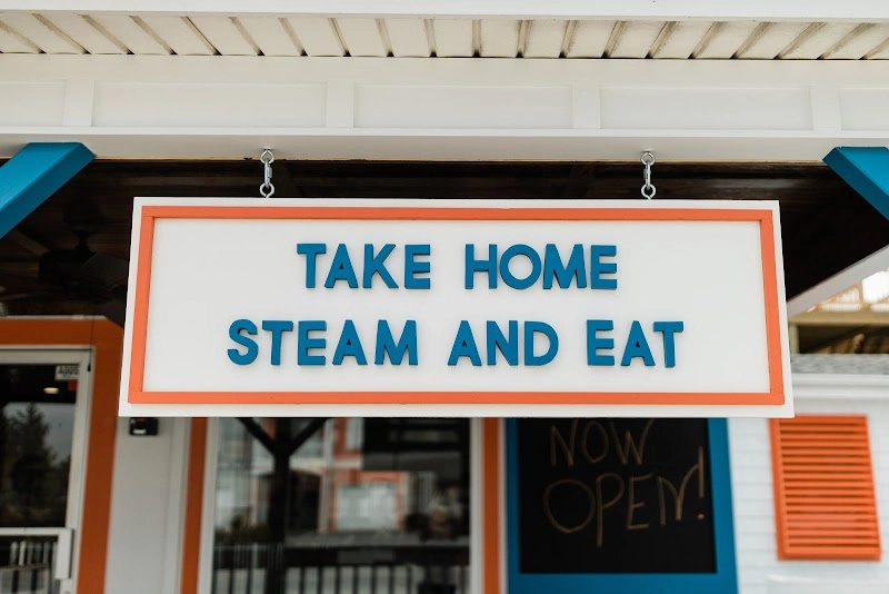 Topsail Steamer Seafood seafood restaurant in Surf City, NC — Topsail Island