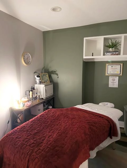 Wild Fern Massage and Wellness wellness center in Holly Ridge, NC